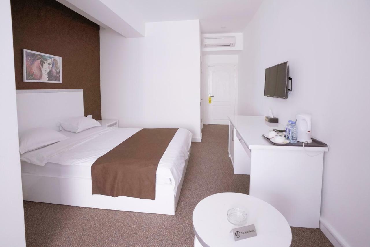 Mark Hotel Baku Bagian luar foto
