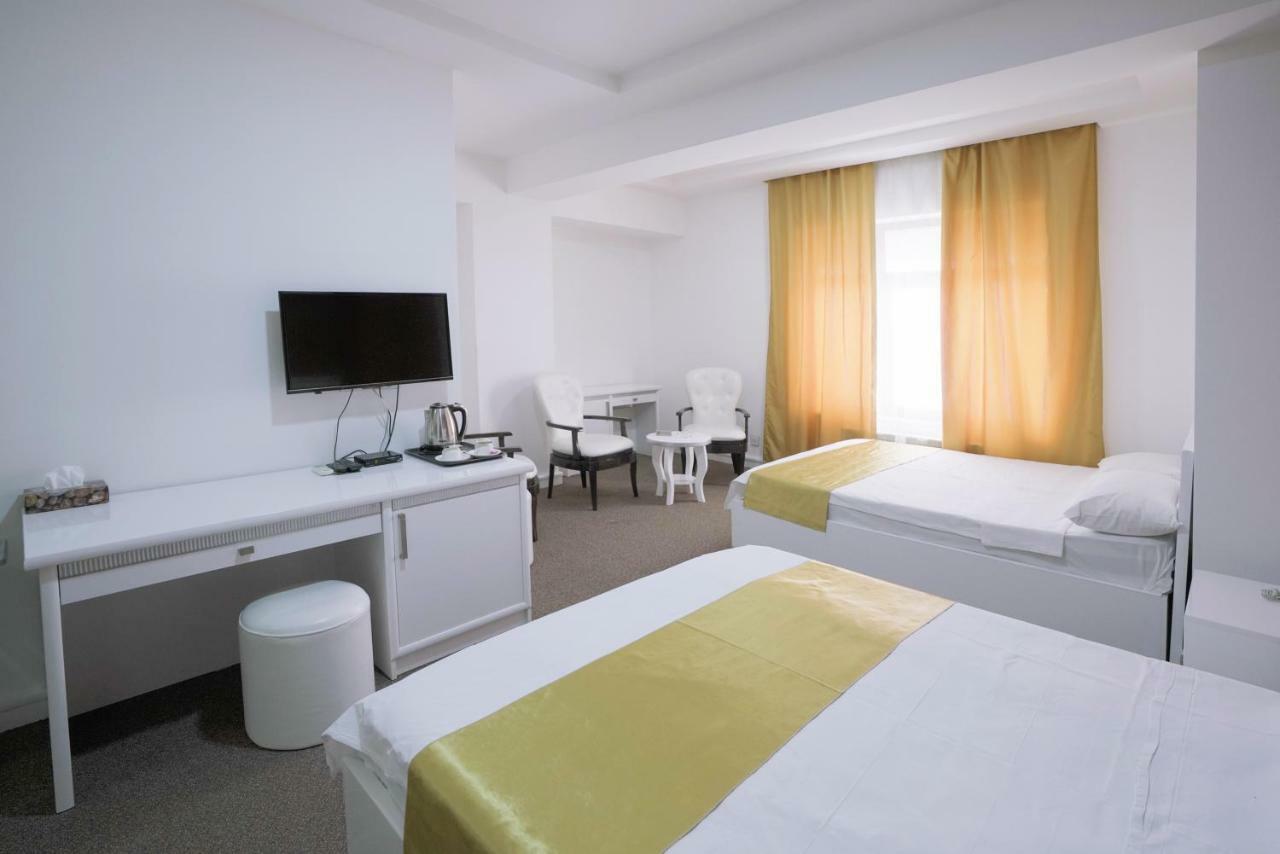 Mark Hotel Baku Bagian luar foto